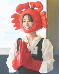 Choi Woo Shik and Jung So Min Stage a Spectacular Facade as Newlyweds in Would You Marry Me?