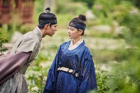Top Reasons to Rewatch Love in the Moonlight in 2025